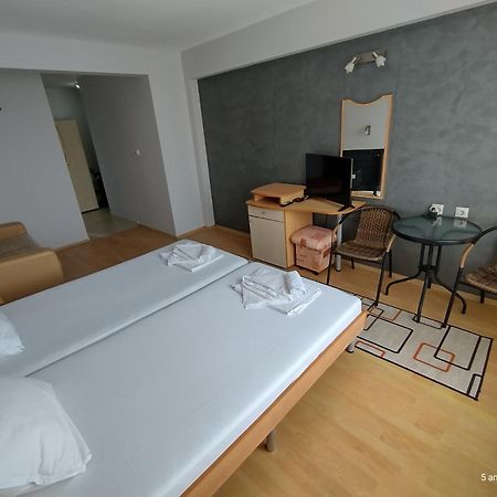Family Hotel Coral Σωζόπολη Εξωτερικό φωτογραφία