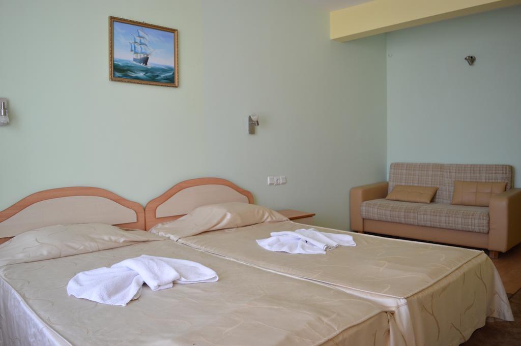 Family Hotel Coral Σωζόπολη Εξωτερικό φωτογραφία